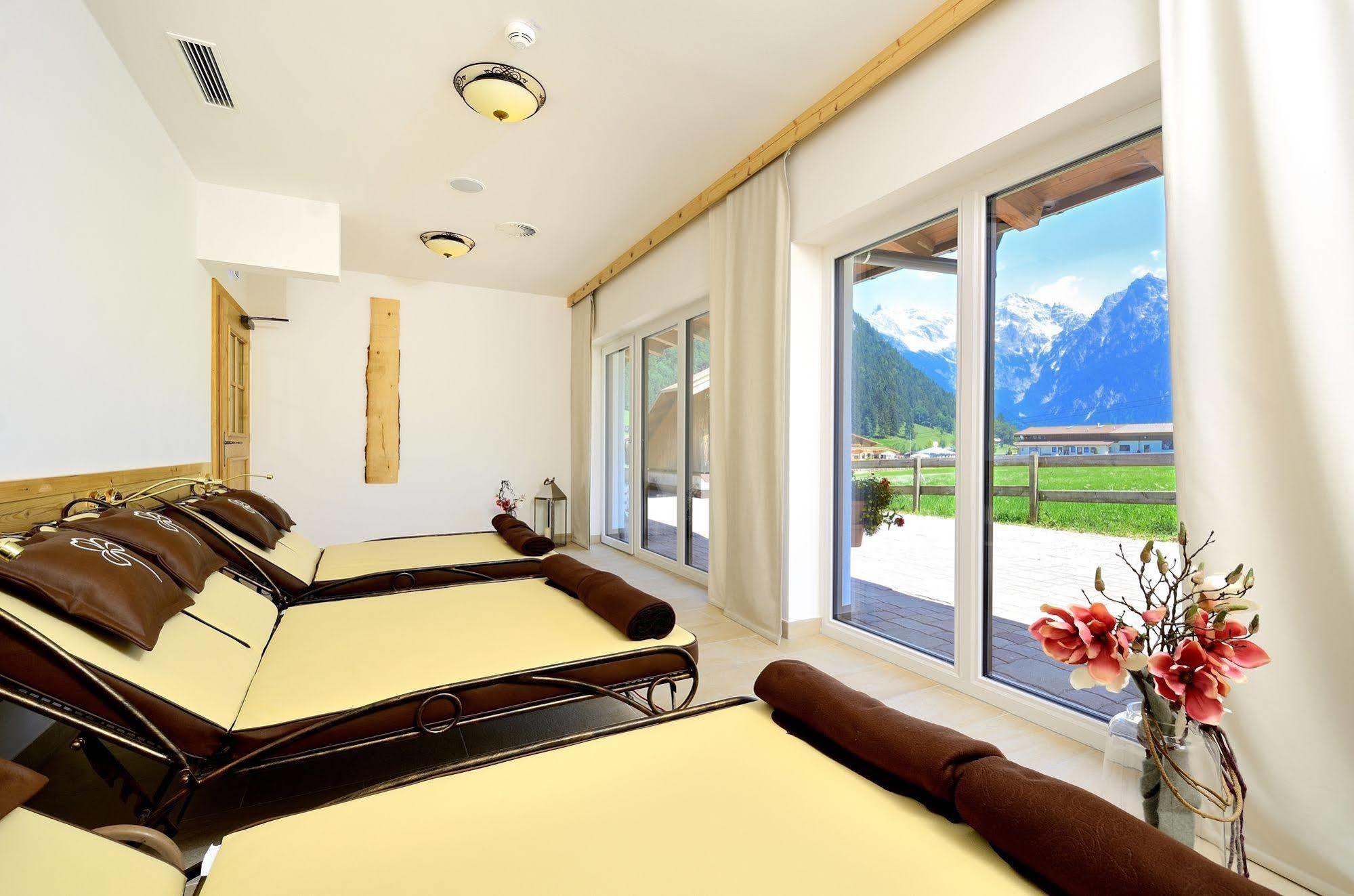 Hotel Kitzspitz Sankt Jakob in Haus Ngoại thất bức ảnh